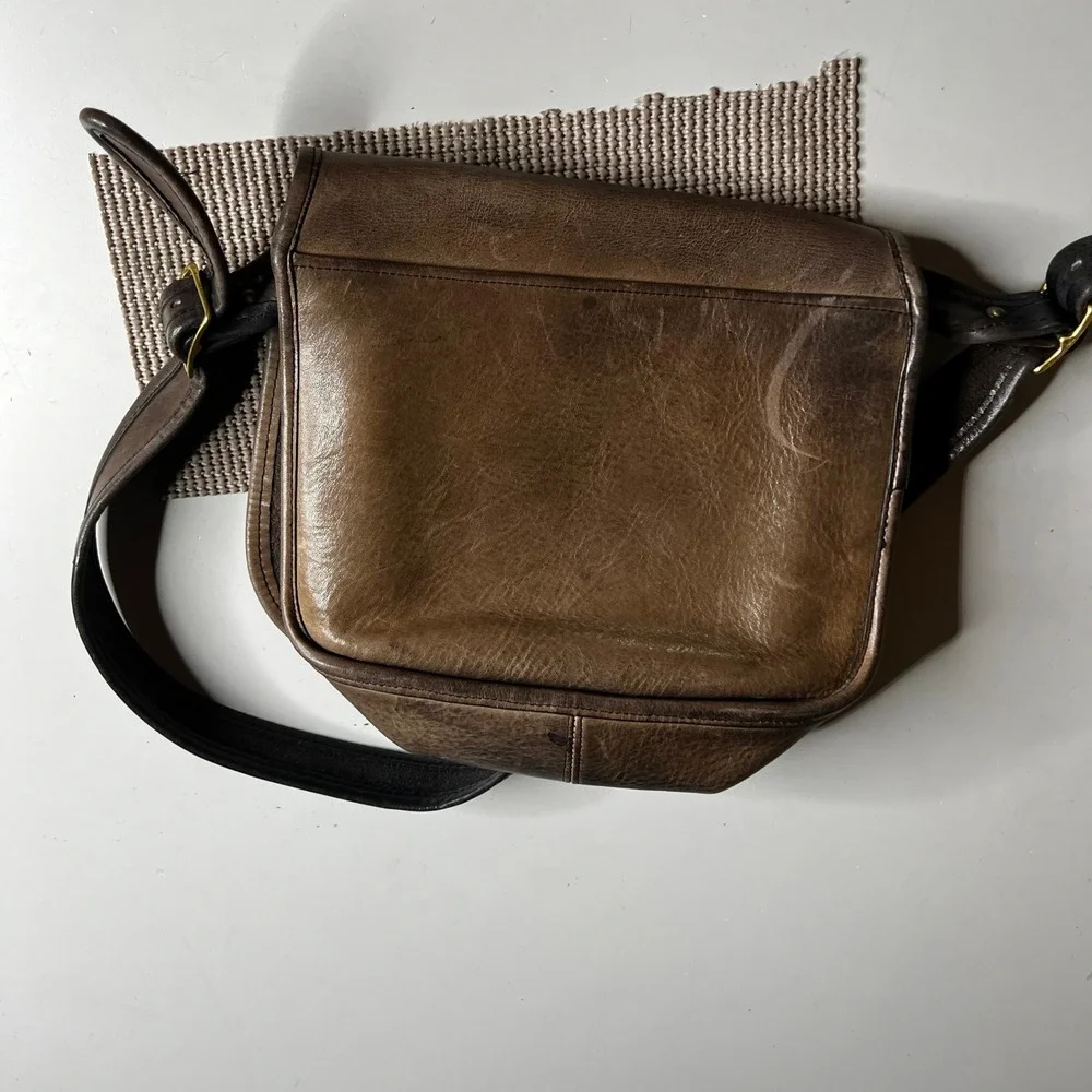 Coach vintage crossbody